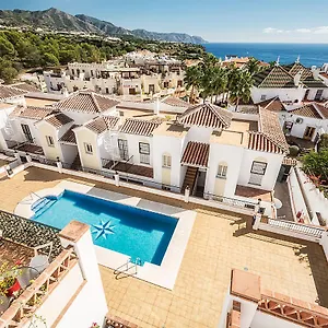 https://apartamentos-chimenea.hotelsinnerja.org